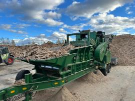 Maalmachine en houtslijper BANDIT BEAST 1680 | Verwerking van houtafval | Houtbewerkingsmachines | Lift cranes s.r.o.