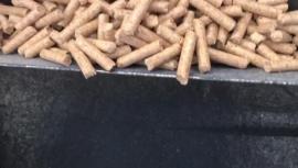 Pers - pellets Peletovací linka   |  Verwerking van houtafval | Houtbewerkingsmachines | Pila Hradec 