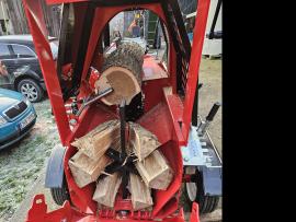 Andere techniek DR-20- Automat ,prořez 48cm |  Verwerking van houtafval | Houtbewerkingsmachines | Drekos Made s.r.o